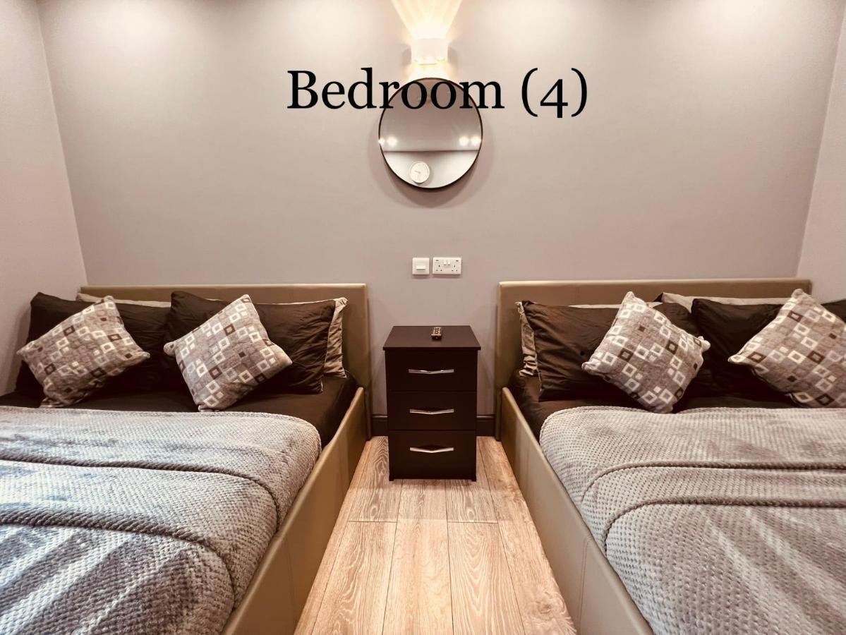 Urban Escape *4 Bedroom House* With Free Parking Birmingham Exterior photo